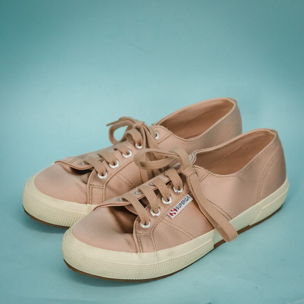 Superga Size 6 Pink Satin 2750 Lace Up Low Top Casual Sneakers Shoes